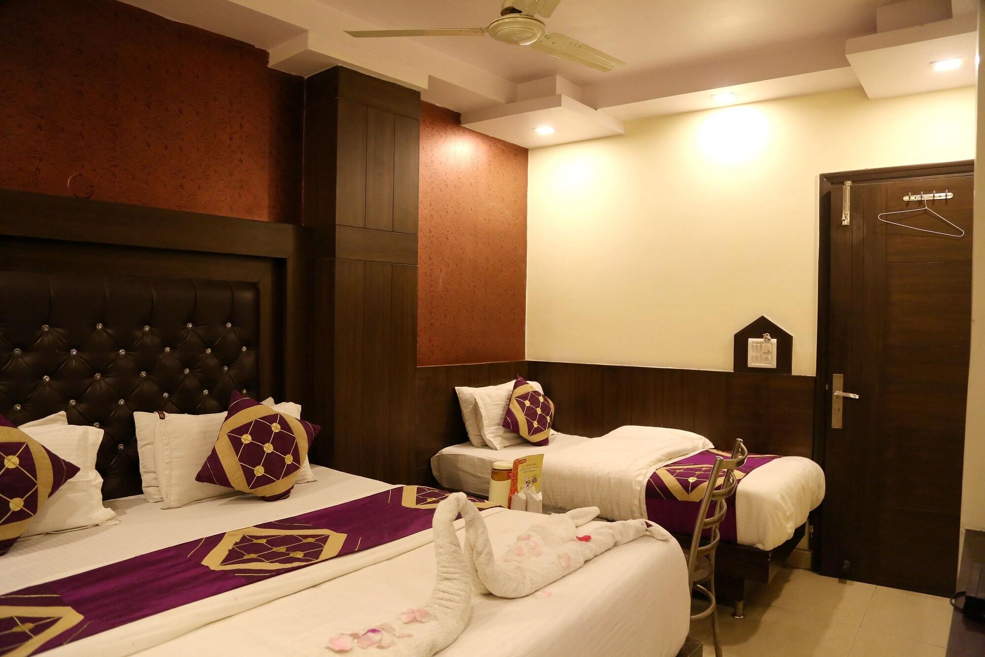 Hotel Shivam International - A Well Hygiene Property All Staff Vaccinated " New Delhi Extérieur photo