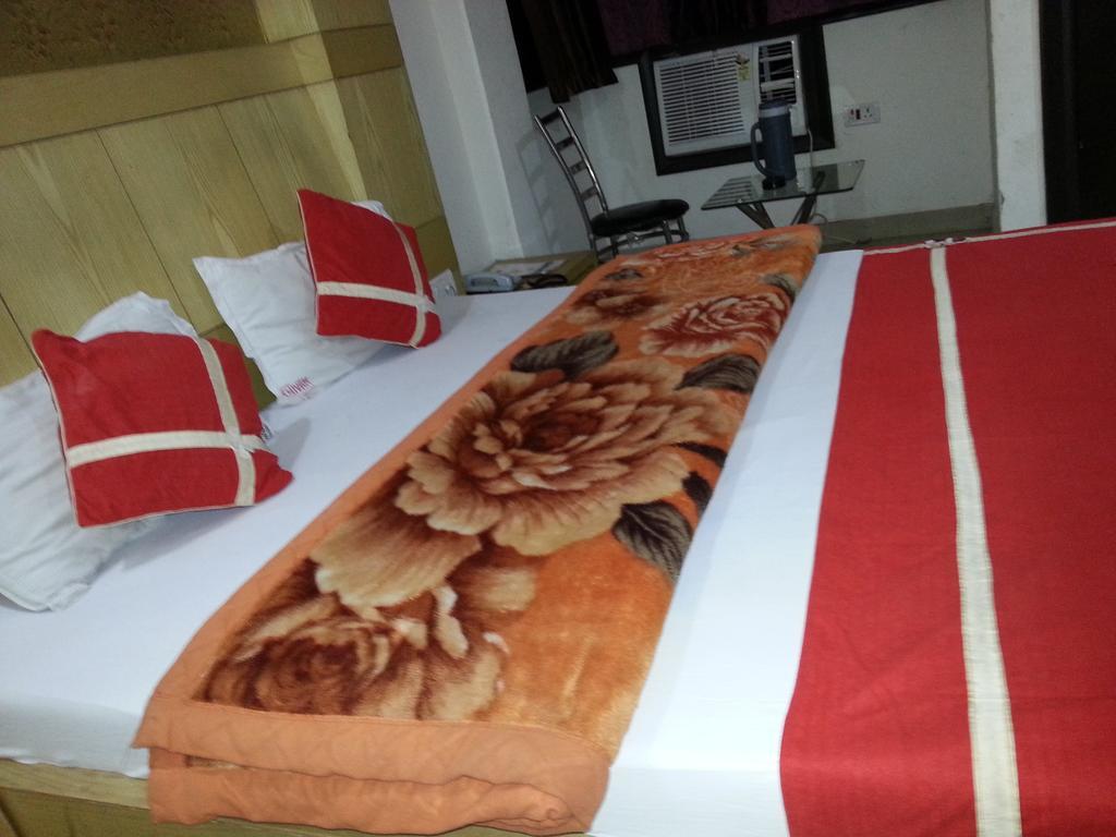 Hotel Shivam International - A Well Hygiene Property All Staff Vaccinated " New Delhi Chambre photo