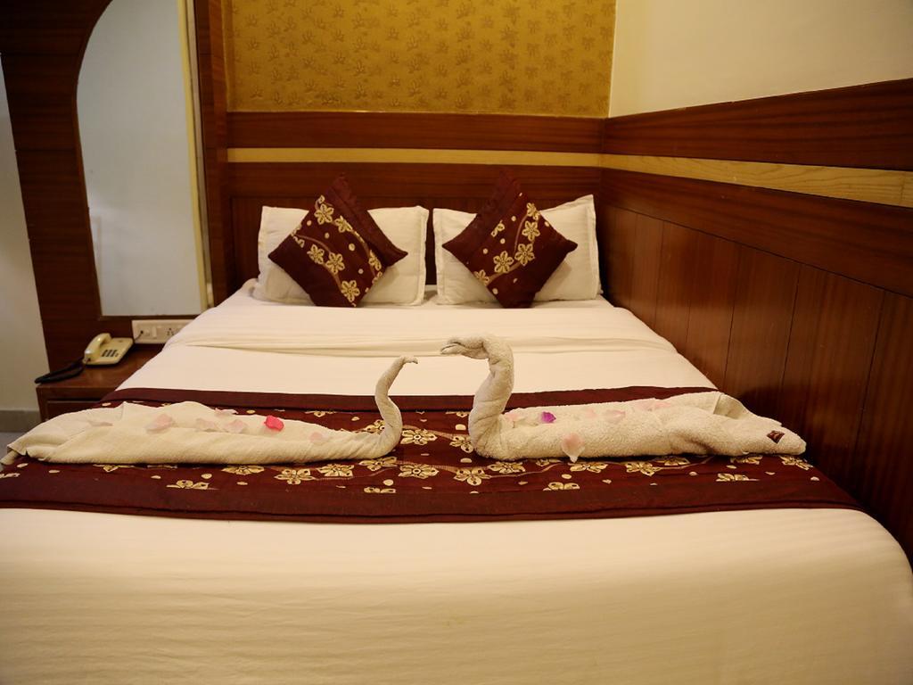 Hotel Shivam International - A Well Hygiene Property All Staff Vaccinated " New Delhi Extérieur photo